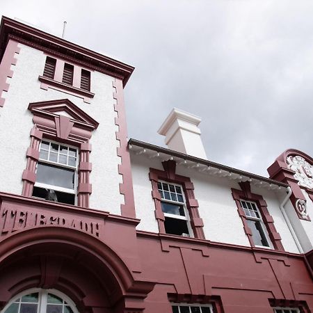 Clarence Boutique Hotel Tauranga Bagian luar foto